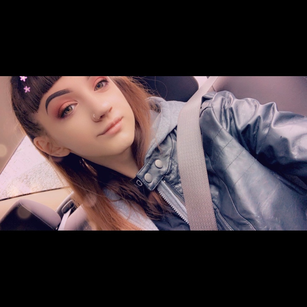 Meet your Posher, Victoria